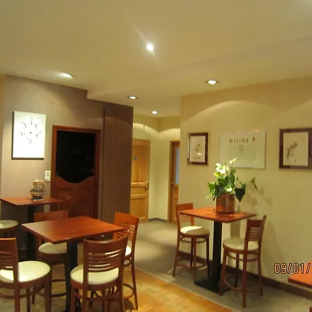 Hotel Restaurant Emile Job Montmerle-sur-Saone