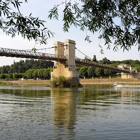 Hotel Restaurant Emile Job Montmerle-sur-Saone