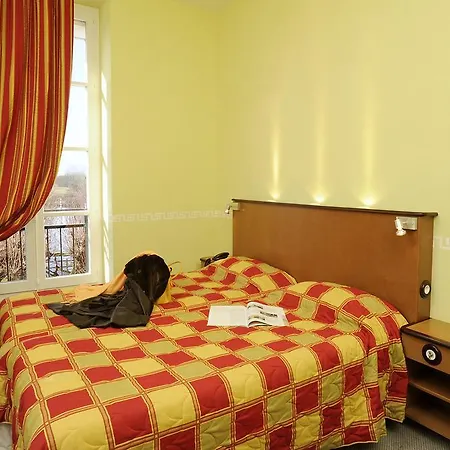Restaurant Emile Job Hotel Montmerle-sur-Saone